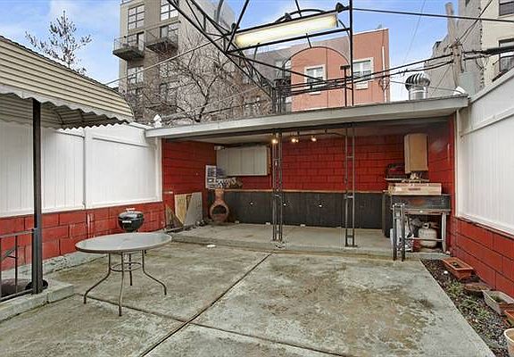 2nd image of 173 Hart St #1H