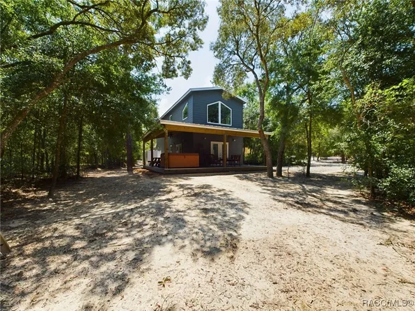 901 N Griffith Ave, Crystal River, FL 34429