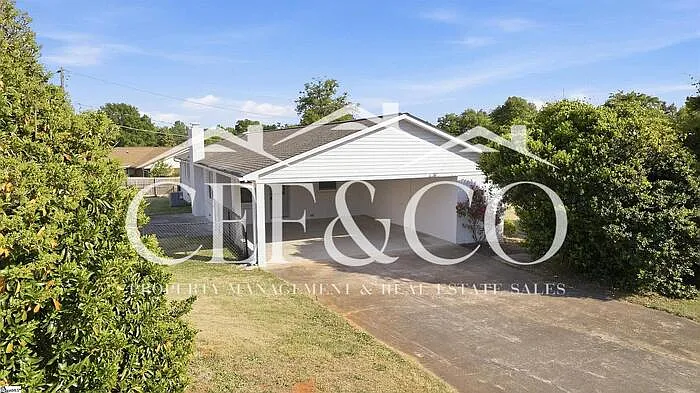 3 bed, 2.0 bath, 1624 sqft, $1,850 — Photo 2