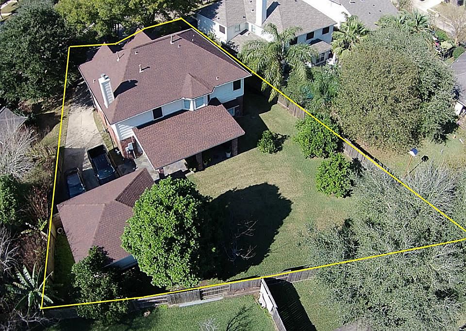 1st image of 1909 Harbour Cove Dr