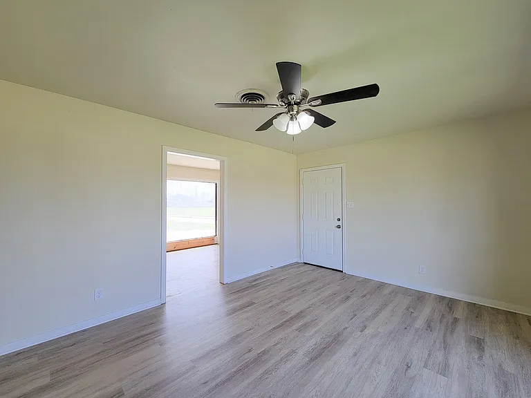 133 S Yaupon St — Photo 13