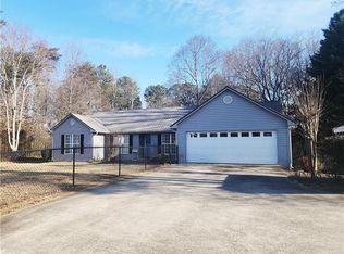 5720 Wade Whelchel Rd, Murrayville, GA 30564