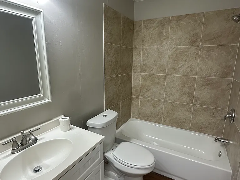 1304 Brenda Ln #A — Photo 9