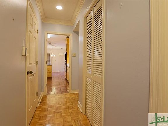 5th image of 6401 Habersham St Unit 1D