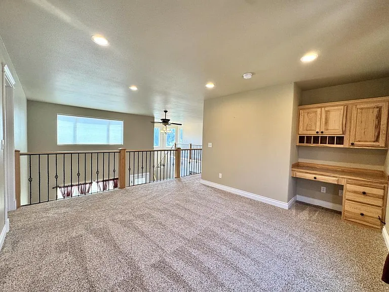1 Jefferson Loop Rd — Photo 37
