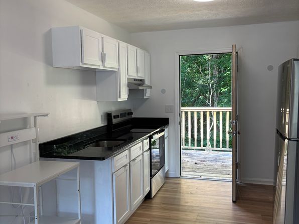 134 N Poole St UNIT B