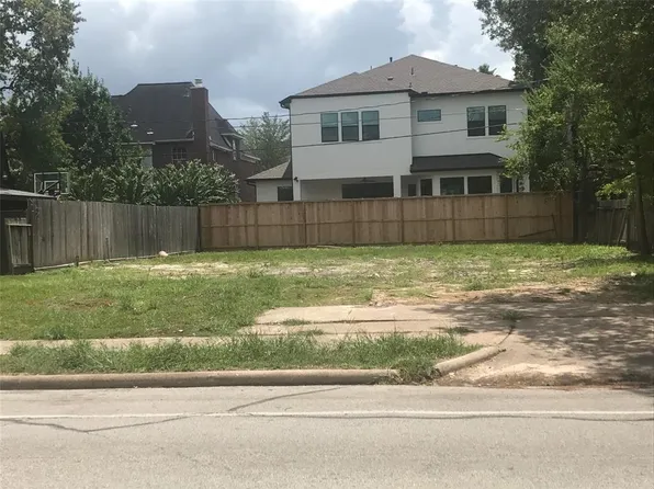 4911 Evergreen St, Bellaire, TX 77401