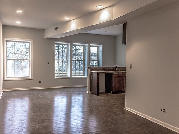 5th image of 4320 S Michigan Ave #Gs