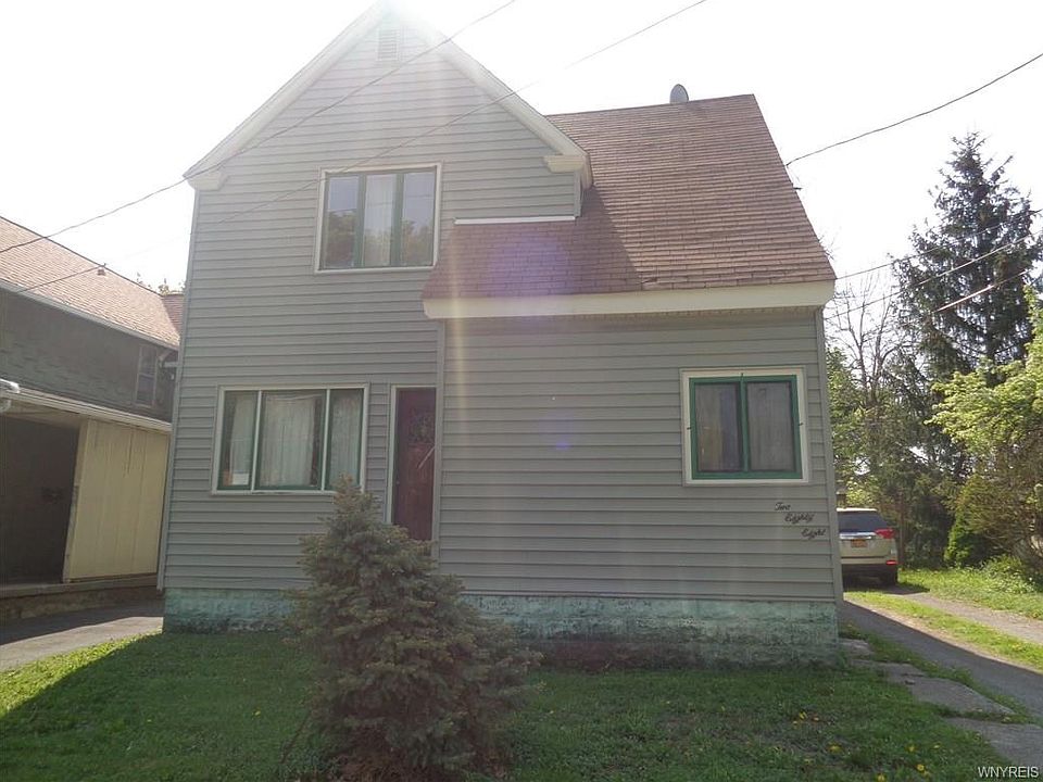 1st image of 288 Easton St