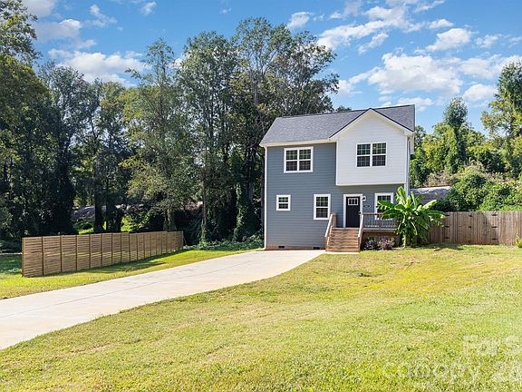 2nd image of 1003 Hunter Valley Rd