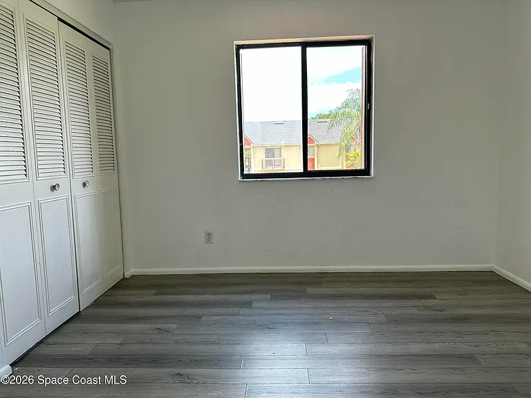 2130 Forest Knoll Dr NE #202 — Photo 8