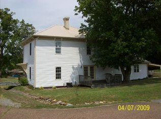 271 Cemetery Rd, Spring City, TN 37381