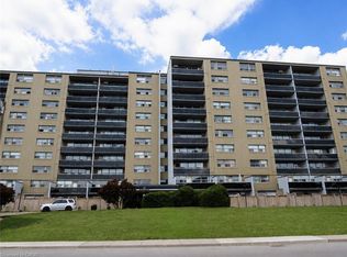 Sir Wilfrid Laurier Estates, Hamilton, ON L8K 5J2