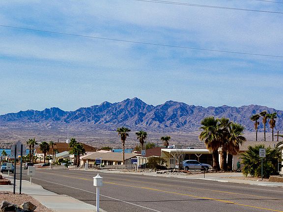 4th image of 2206 Palo Verde Blvd N