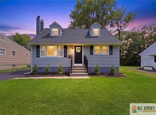 77 Carlton Ave, Piscataway, NJ 08854