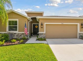 32940 Sand Creek Dr, Wesley Chapel, FL 33543