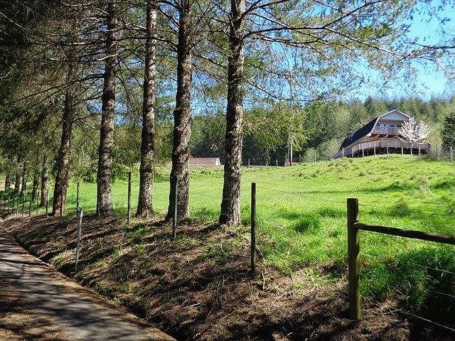 View of home from driveway