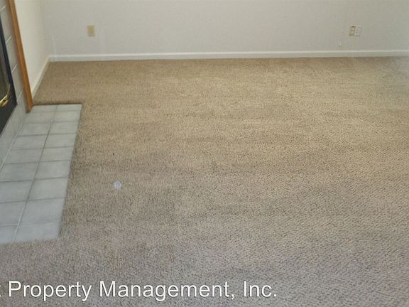 4th image of 1562 Jamie Dr
