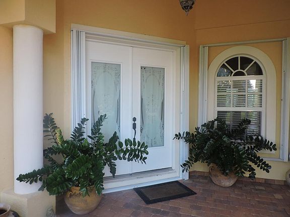 2nd image of 2902 SE Eagle Dr