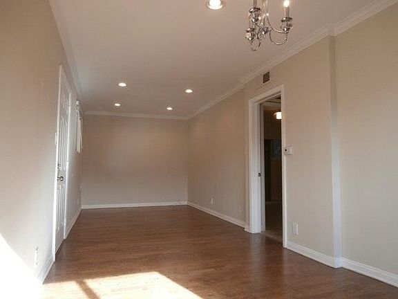 3rd image of 11022 Aqua Vista St APT 4