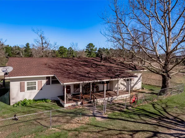 868 Rex Bailey Rd, Groveton, TX 75845