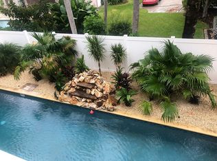 6124 Pasadena Point Blvd, Gulfport, FL 33707