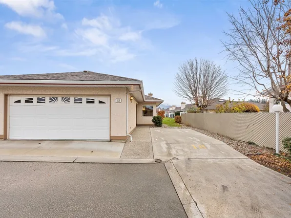 1874 Parkview Cres Unit 18, Kelowna, BC V1X 7G6