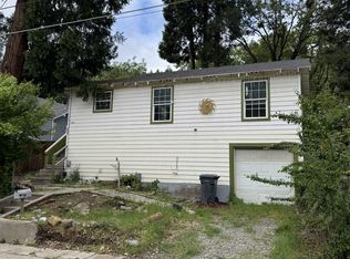 5945 Shasta Ave, Dunsmuir, CA