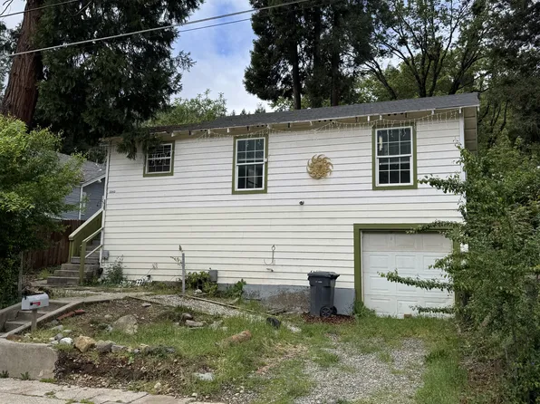 5945 Shasta Ave, Dunsmuir, CA 96025