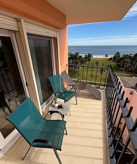 1120 N Shore Dr NE #905 — Photo 27