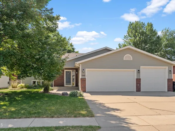 1948 Tahoe Dr, Bismarck, ND 58504