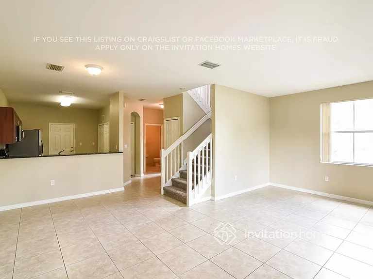 15307 SW 88th Ter — Photo 4