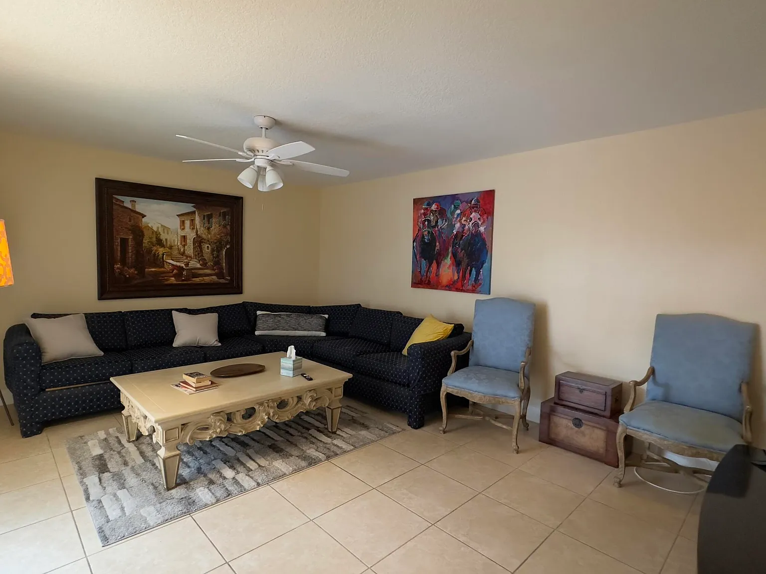 2 bed, 2.5 bath, 1428 sqft, $2,300 — Photo 2
