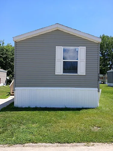 1701 2nd St E Photo 1