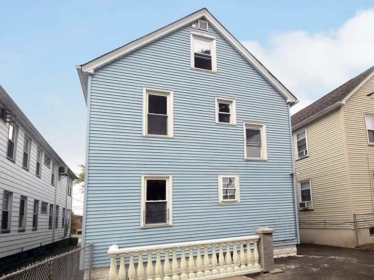 219 E Blancke St #1 — Photo 11