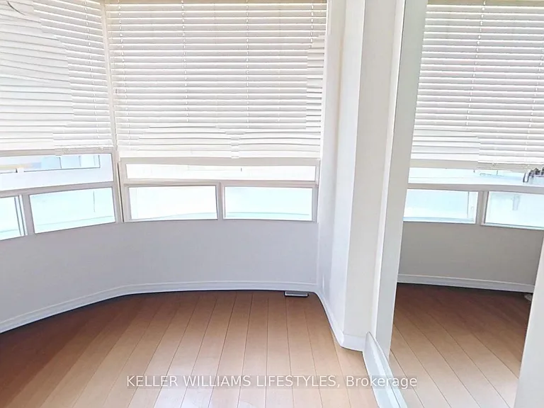 695 Richmond St #301 — Photo 7