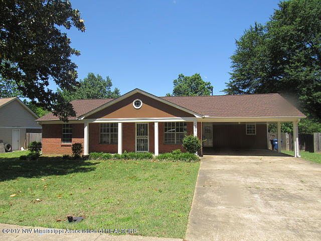 1st image of 1590 Farnell Dr