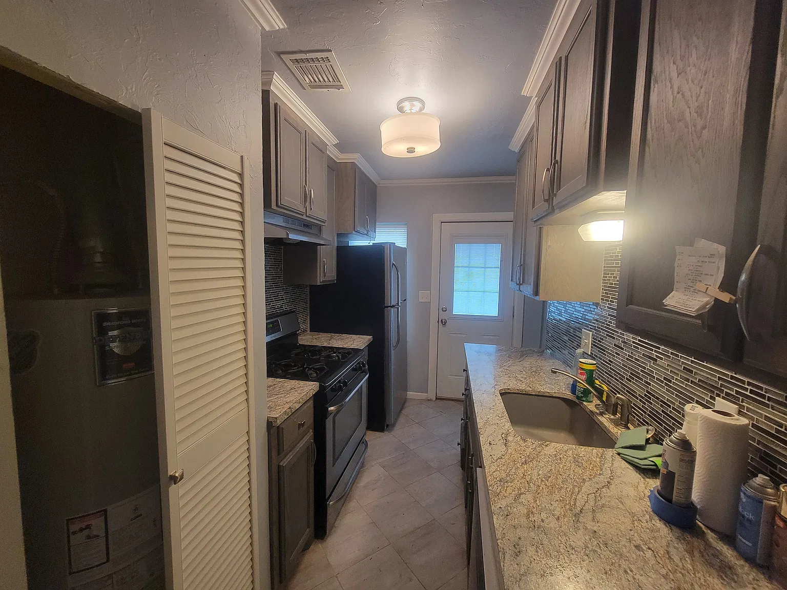 2 bed, 1198 sqft, $1,300 — Photo 3