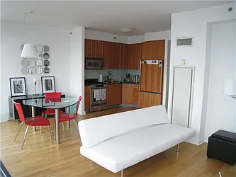 Rented by Platinvm Property Group New York