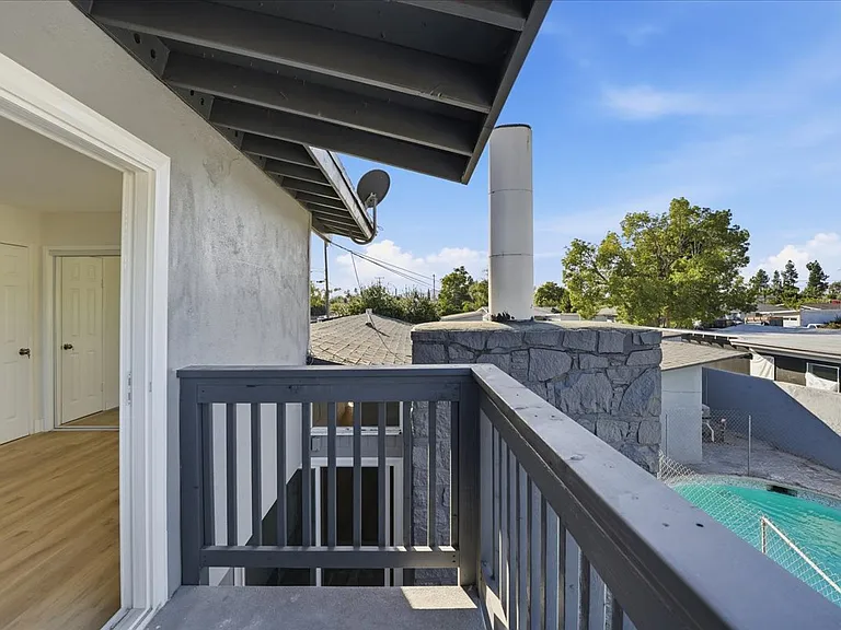 603 Elmwood Dr #2 — Photo 11
