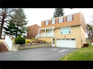 5440 Glen Hill Dr, Bethel Park, PA 15102
