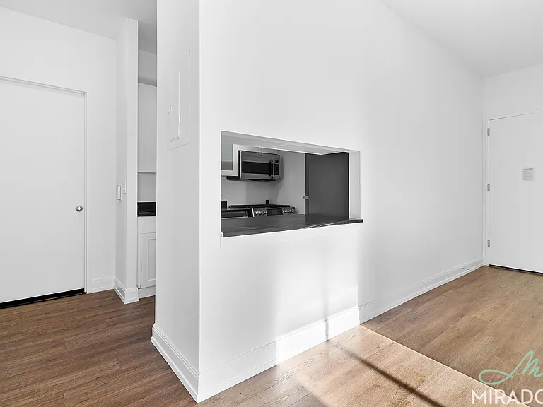 290 3rd Ave #15B — Photo 5