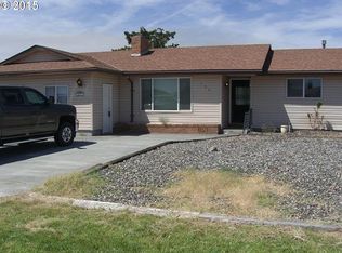196 Rio Senda St, Umatilla, OR 97882