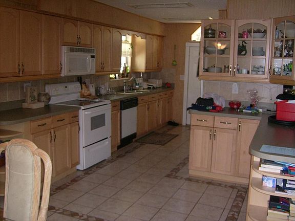 8x16 large Updated kitchen