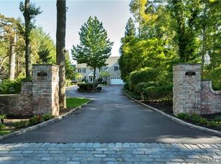 277 Great River Rd, Great River, NY 11739