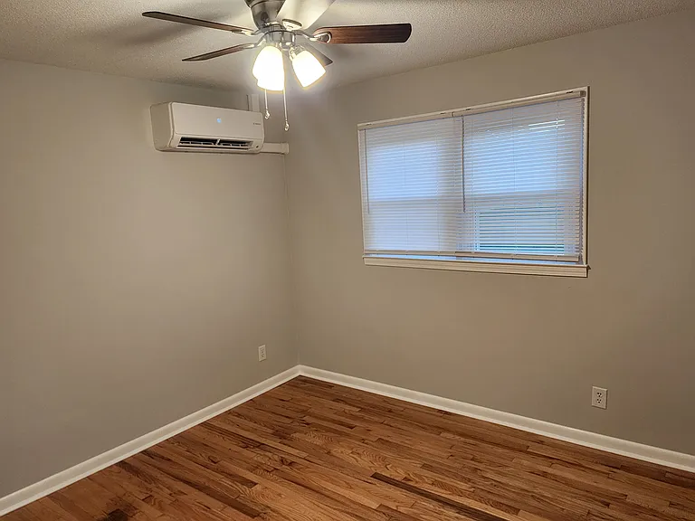179-181 Sandifer Rd #179 — Photo 8