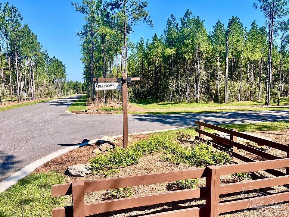 1st image of 5 Creekdown Ln