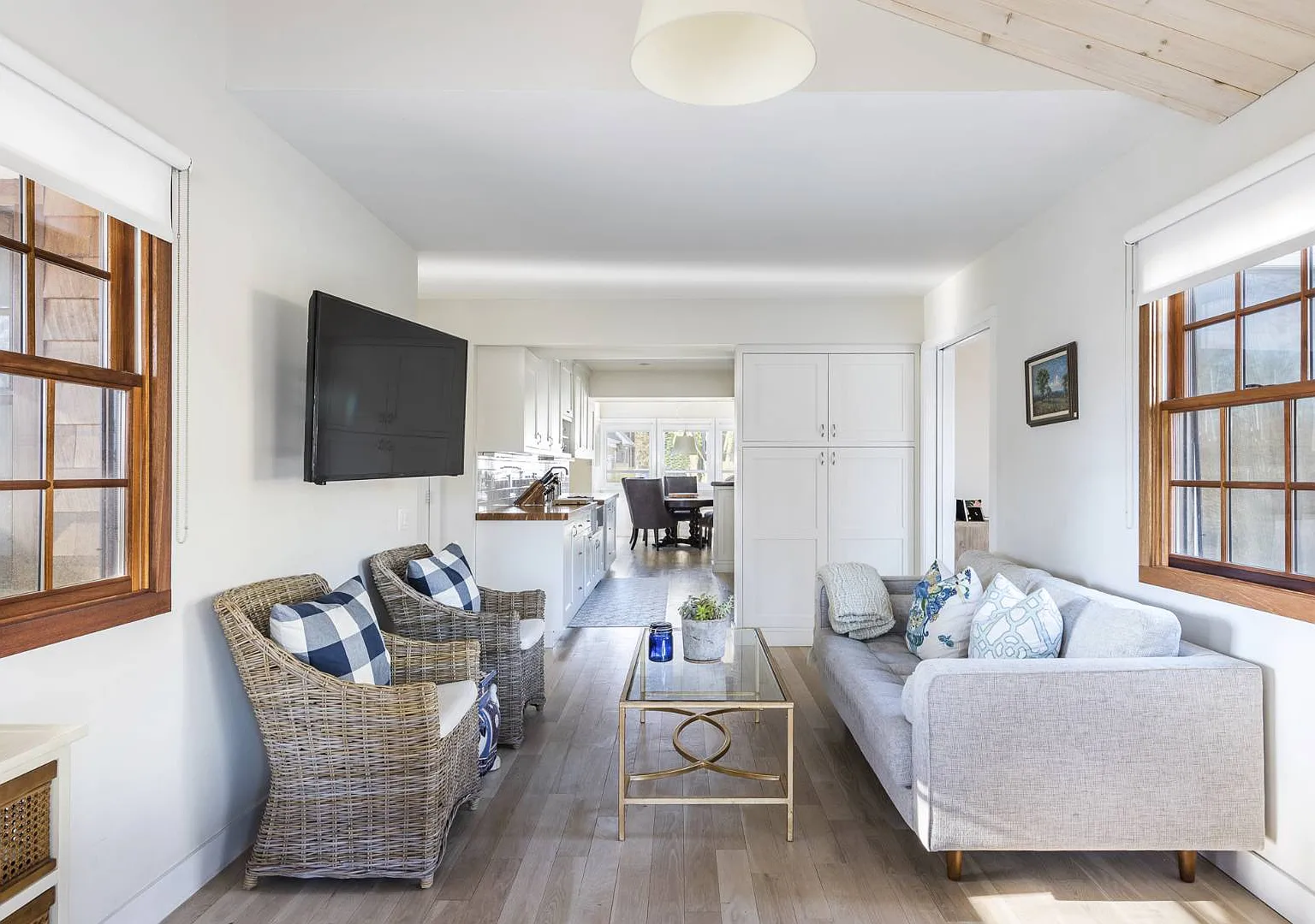 Charming Renovation in Southampton Village — Photo 4
