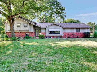 8221 E Morningside St, Wichita, KS 67207