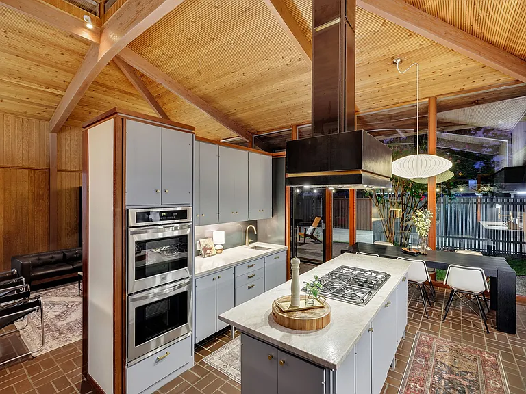 7158 Joyce Way — Photo 37